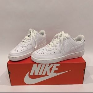New Nike Women’s White Court Vision Low Size 7.5 *Flawed*See Description*